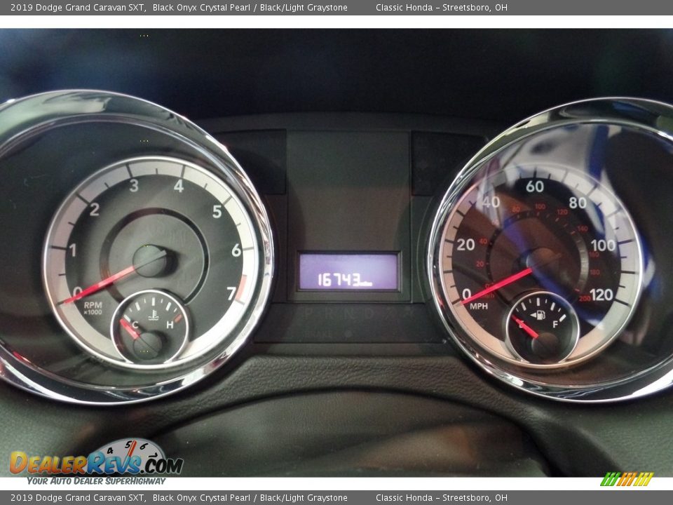 2019 Dodge Grand Caravan SXT Black Onyx Crystal Pearl / Black/Light Graystone Photo #23