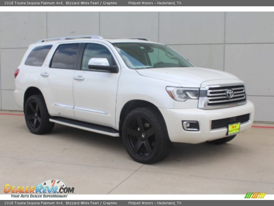 2018 Toyota Sequoia Platinum 4x4 Blizzard White Pearl / Graphite Photo #2