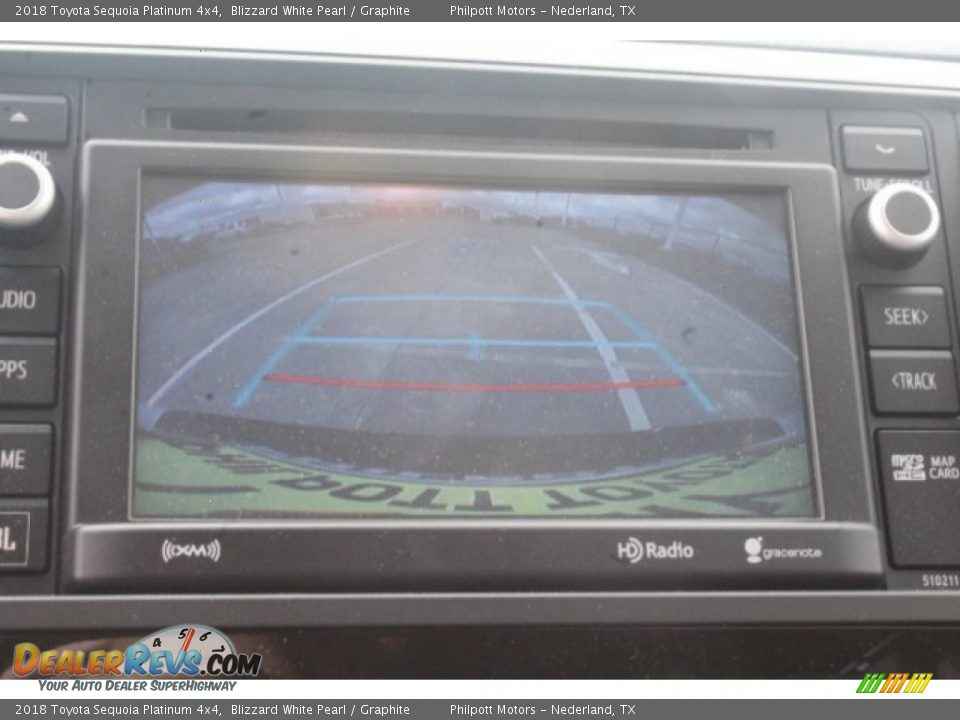 2018 Toyota Sequoia Platinum 4x4 Blizzard White Pearl / Graphite Photo #12