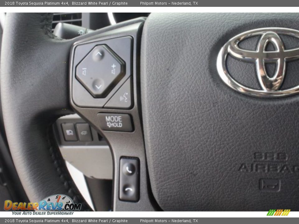 2018 Toyota Sequoia Platinum 4x4 Blizzard White Pearl / Graphite Photo #14