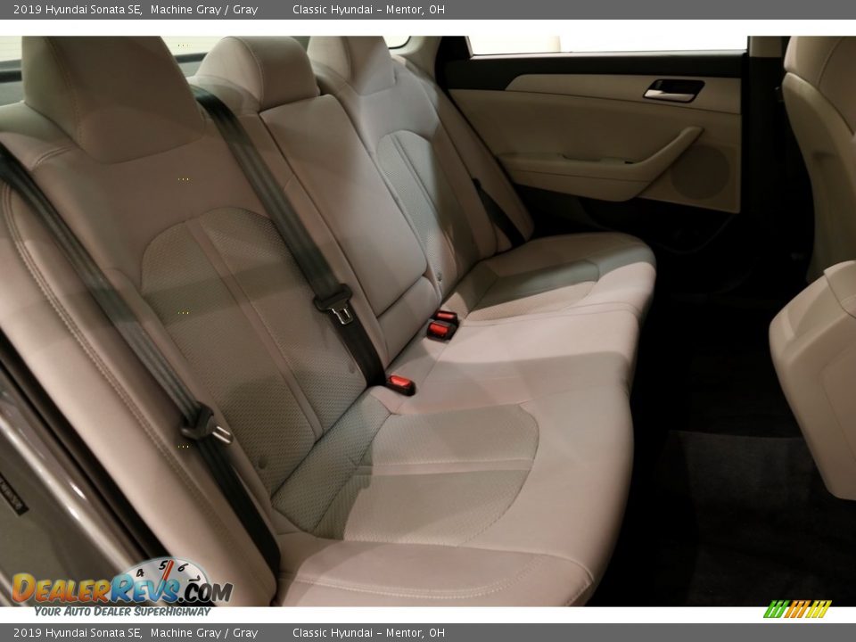2019 Hyundai Sonata SE Machine Gray / Gray Photo #16