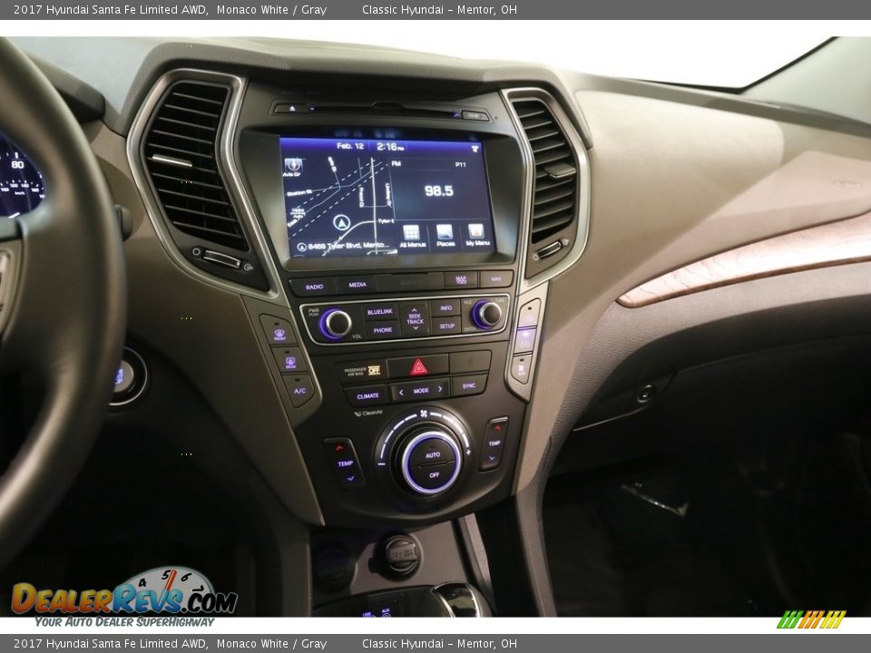 2017 Hyundai Santa Fe Limited AWD Monaco White / Gray Photo #9