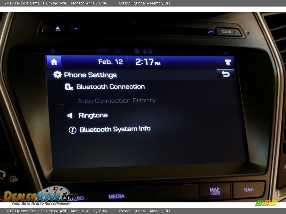 2017 Hyundai Santa Fe Limited AWD Monaco White / Gray Photo #12
