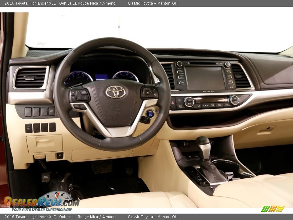 2016 Toyota Highlander XLE Ooh La La Rouge Mica / Almond Photo #6