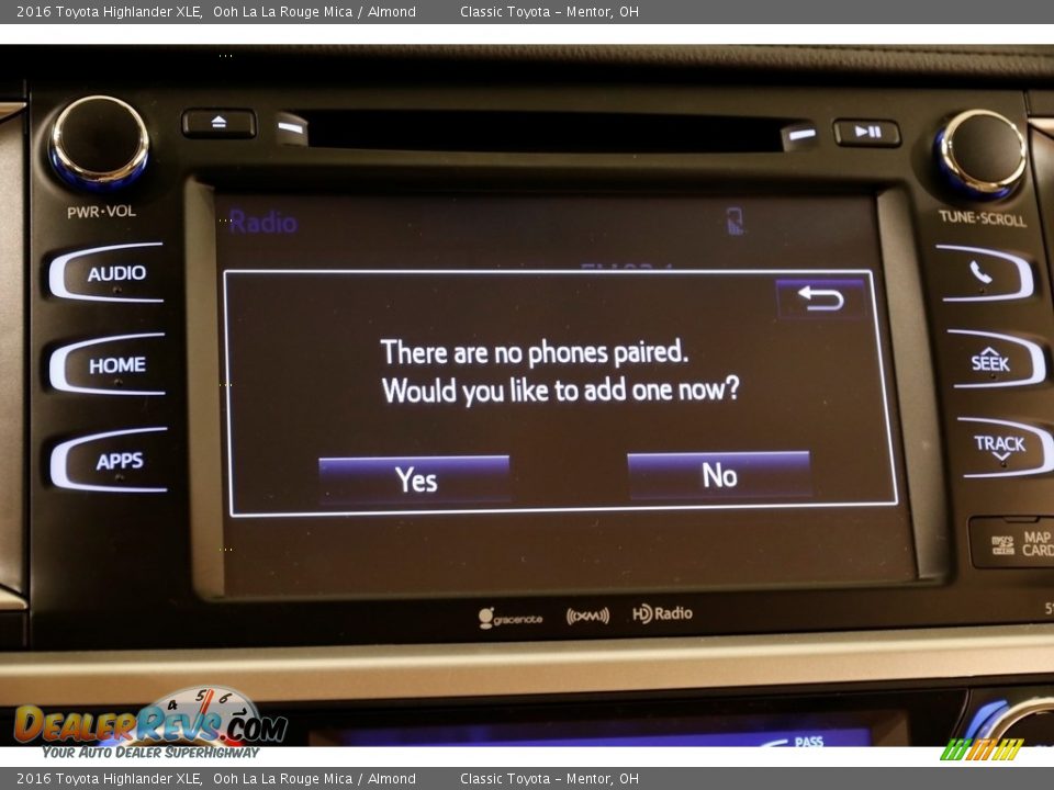 2016 Toyota Highlander XLE Ooh La La Rouge Mica / Almond Photo #13