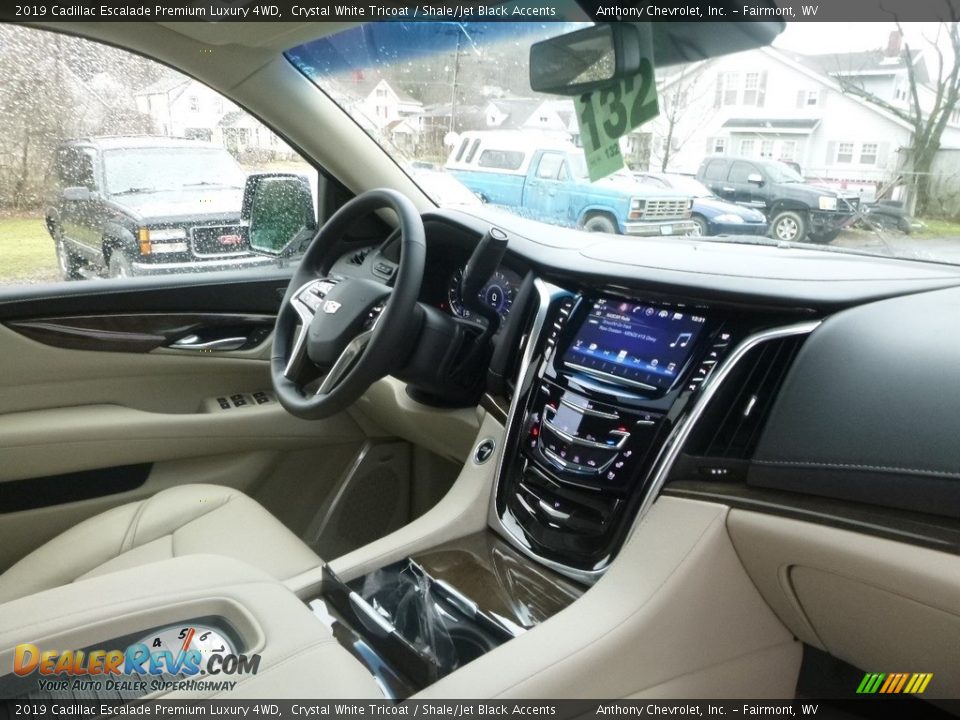 2019 Cadillac Escalade Premium Luxury 4WD Crystal White Tricoat / Shale/Jet Black Accents Photo #12