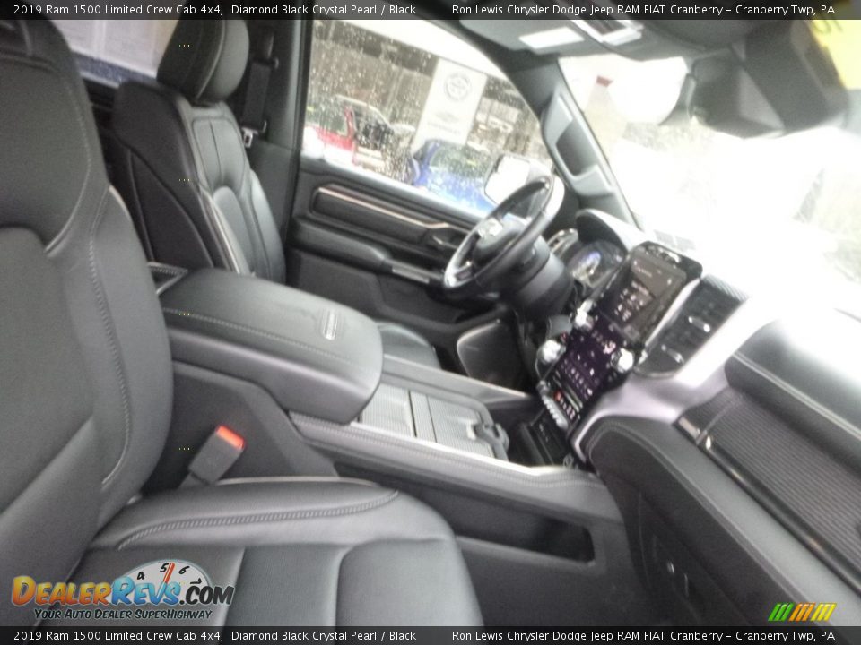 2019 Ram 1500 Limited Crew Cab 4x4 Diamond Black Crystal Pearl / Black Photo #11