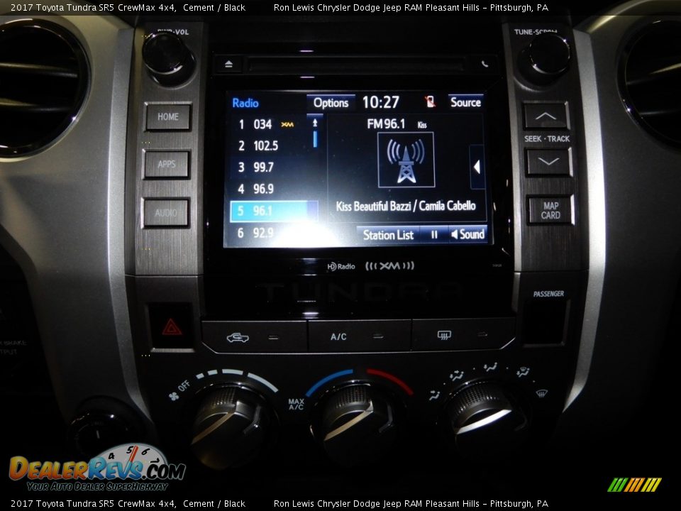 2017 Toyota Tundra SR5 CrewMax 4x4 Cement / Black Photo #19