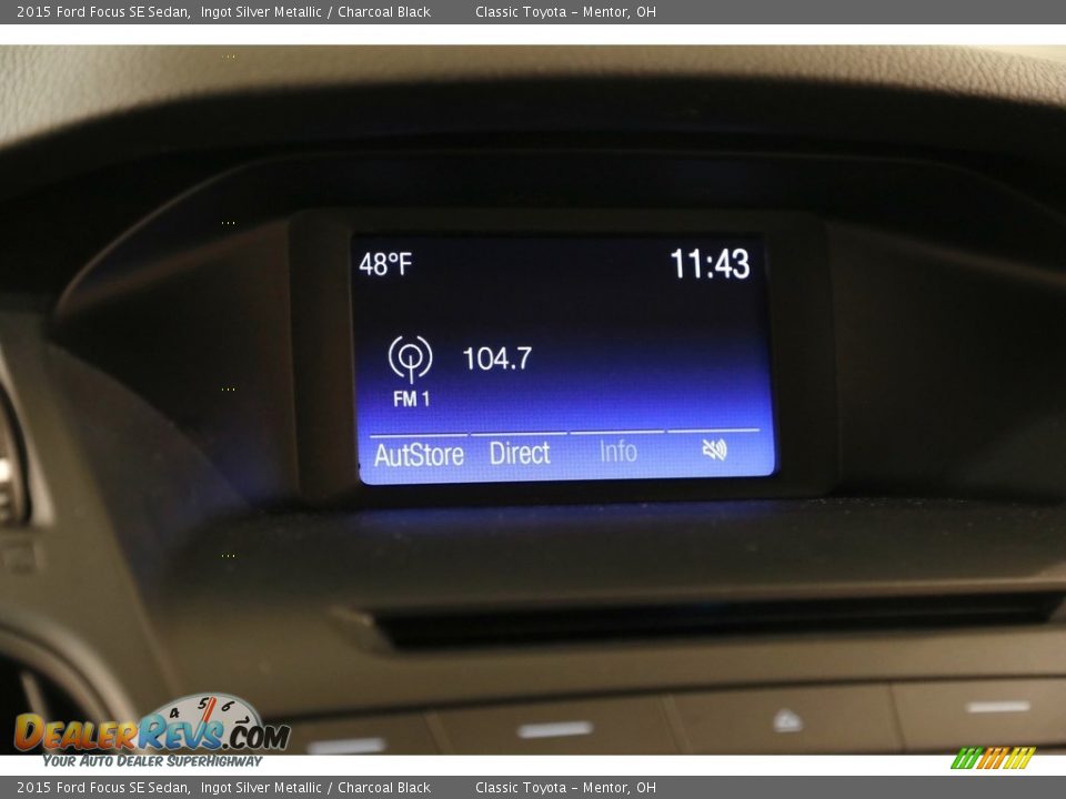 2015 Ford Focus SE Sedan Ingot Silver Metallic / Charcoal Black Photo #11