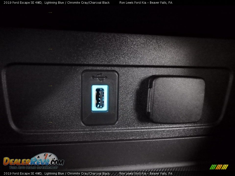2019 Ford Escape SE 4WD Lightning Blue / Chromite Gray/Charcoal Black Photo #20