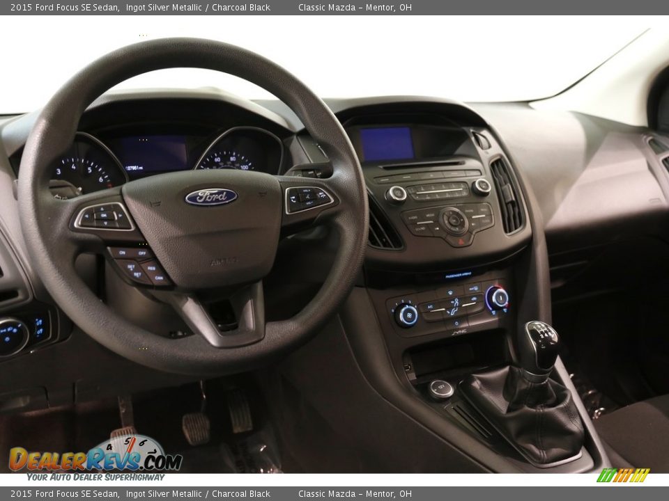 2015 Ford Focus SE Sedan Ingot Silver Metallic / Charcoal Black Photo #6
