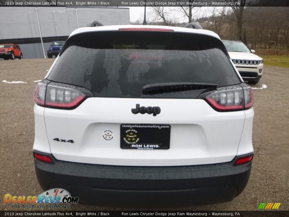 2019 Jeep Cherokee Latitude Plus 4x4 Bright White / Black Photo #4
