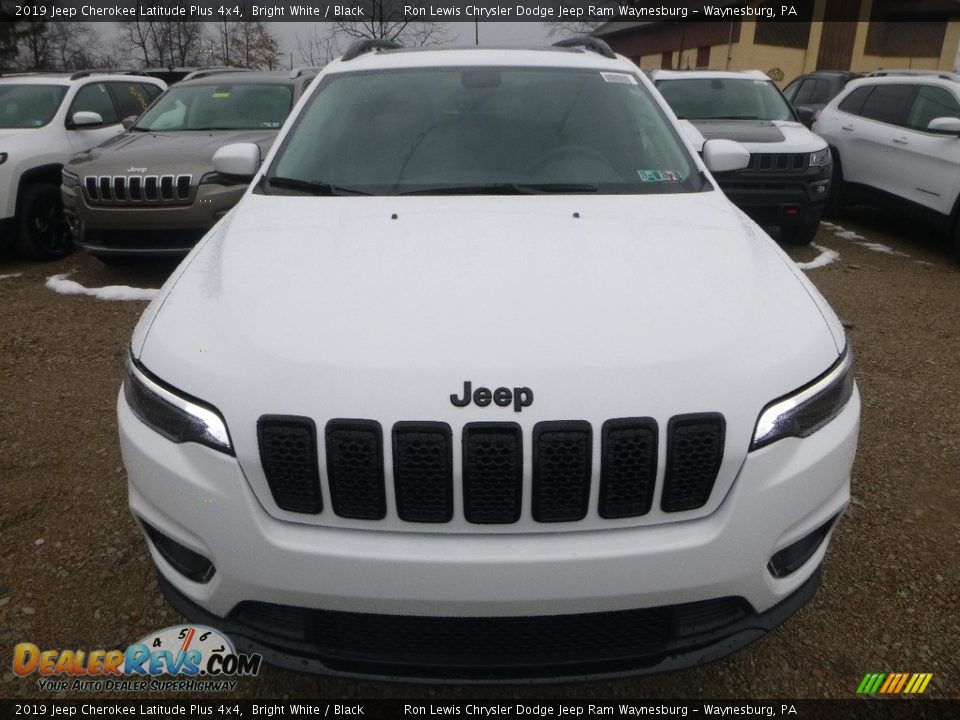 2019 Jeep Cherokee Latitude Plus 4x4 Bright White / Black Photo #8