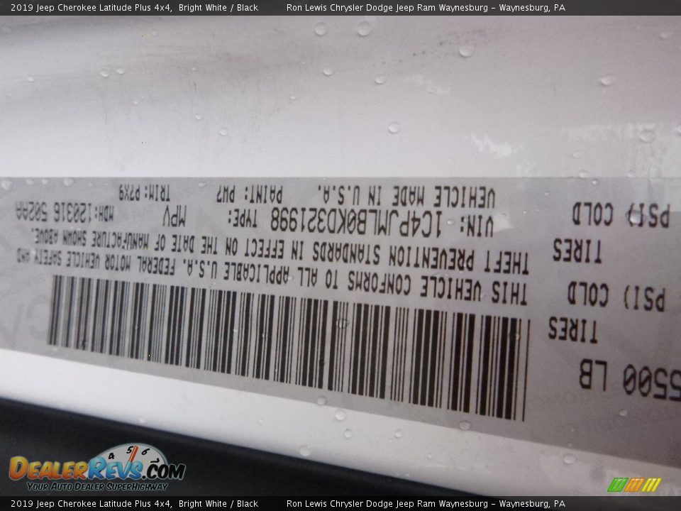 2019 Jeep Cherokee Latitude Plus 4x4 Bright White / Black Photo #14