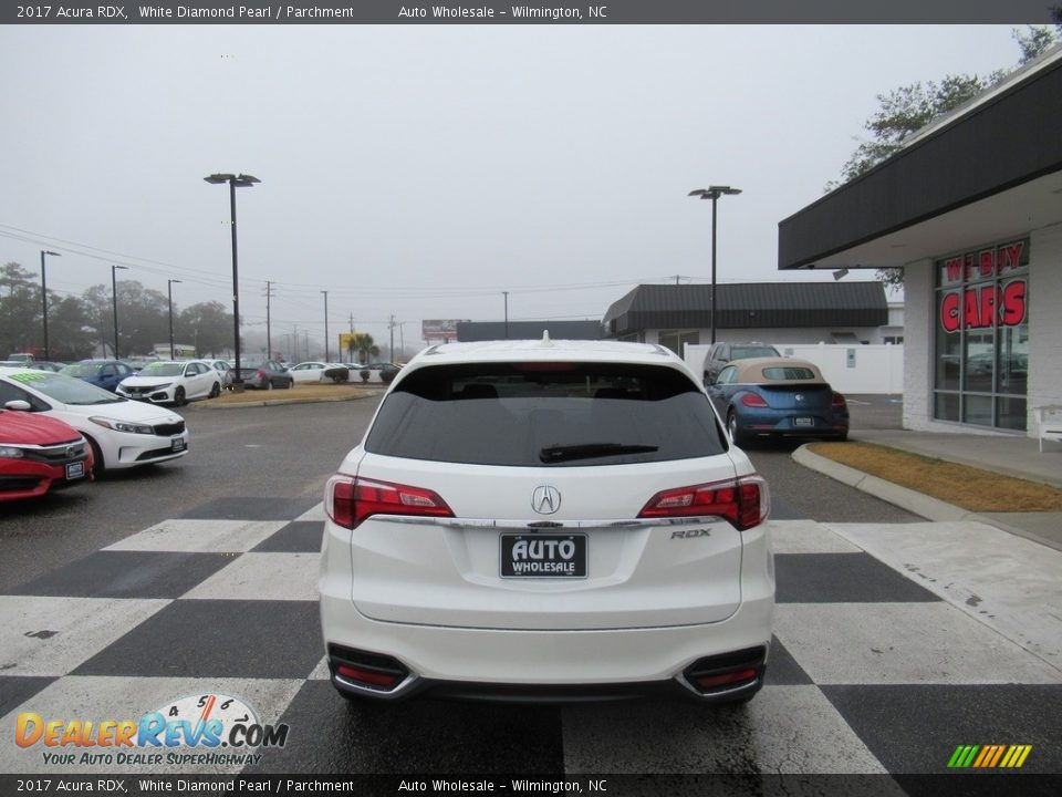 2017 Acura RDX White Diamond Pearl / Parchment Photo #4