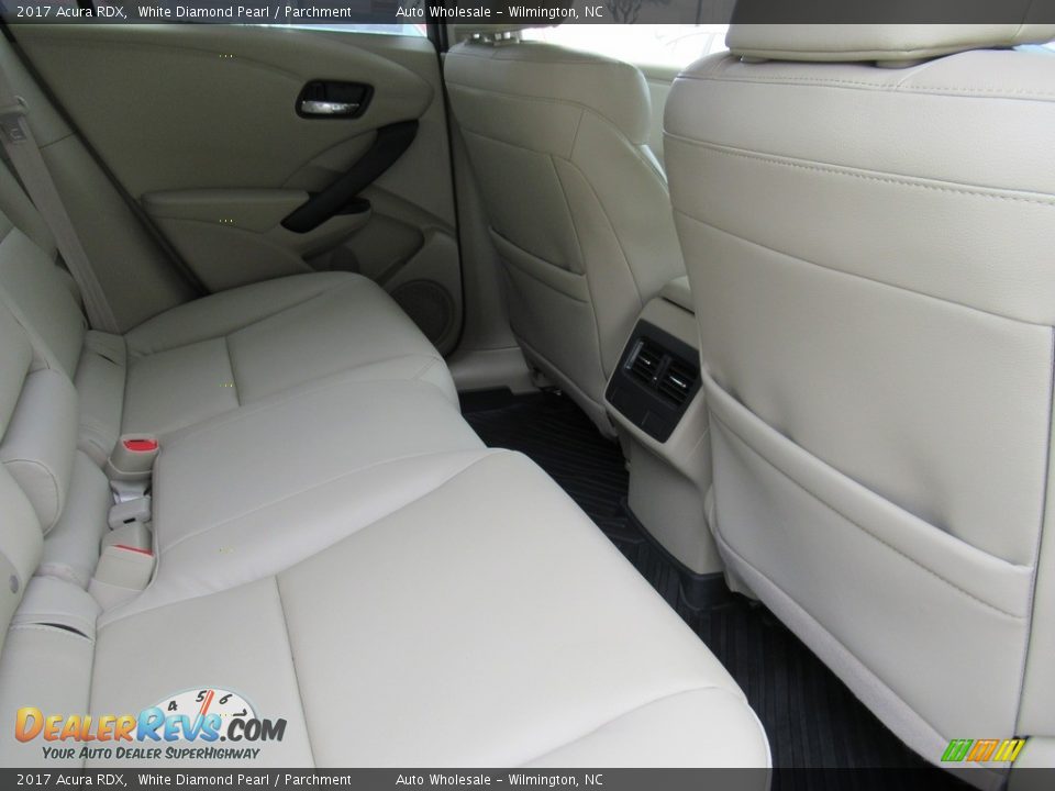 2017 Acura RDX White Diamond Pearl / Parchment Photo #12