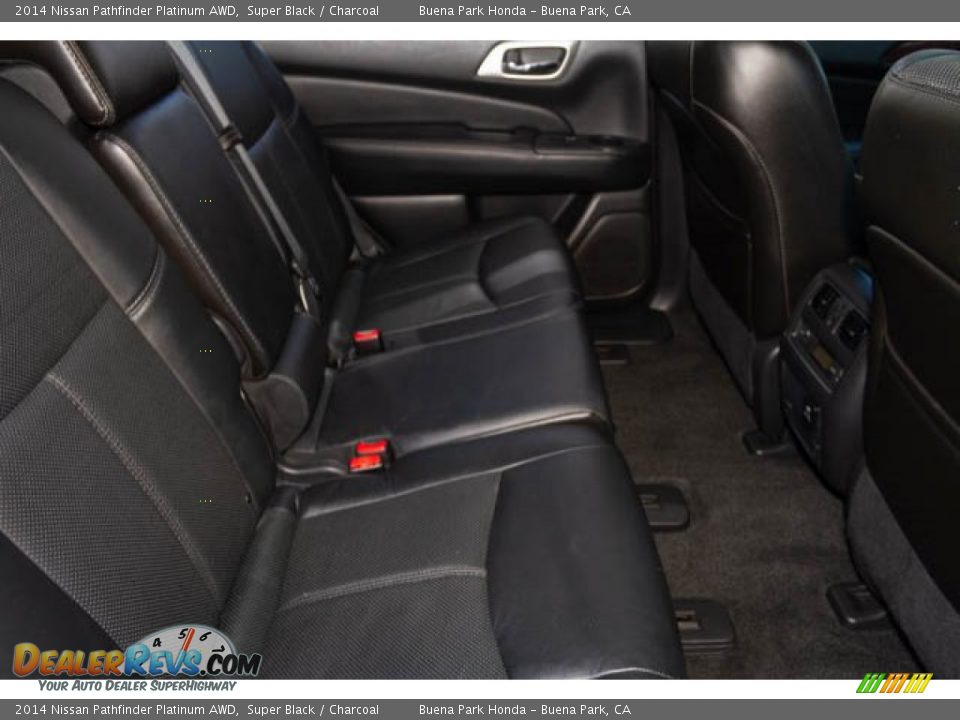 2014 Nissan Pathfinder Platinum AWD Super Black / Charcoal Photo #21