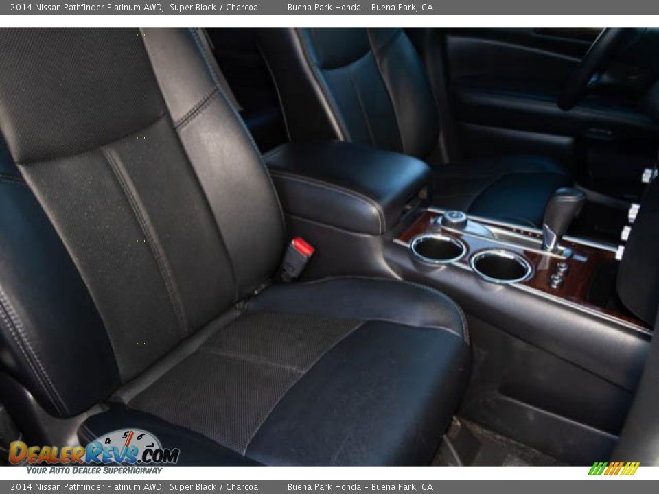 2014 Nissan Pathfinder Platinum AWD Super Black / Charcoal Photo #24