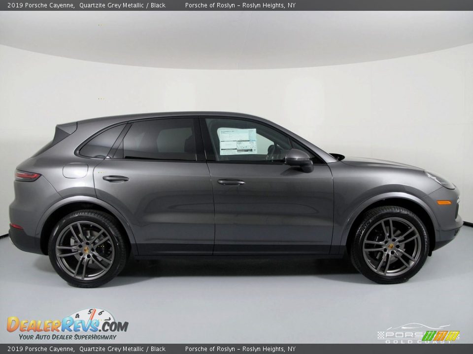 2019 Porsche Cayenne Quartzite Grey Metallic / Black Photo #8