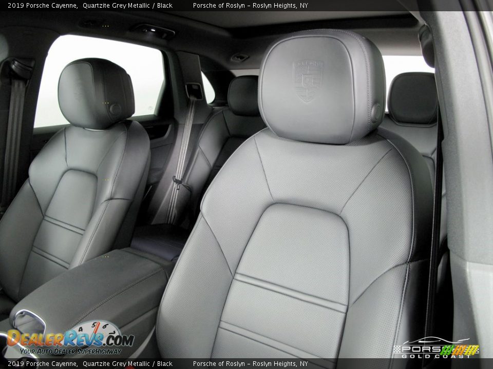 2019 Porsche Cayenne Quartzite Grey Metallic / Black Photo #16