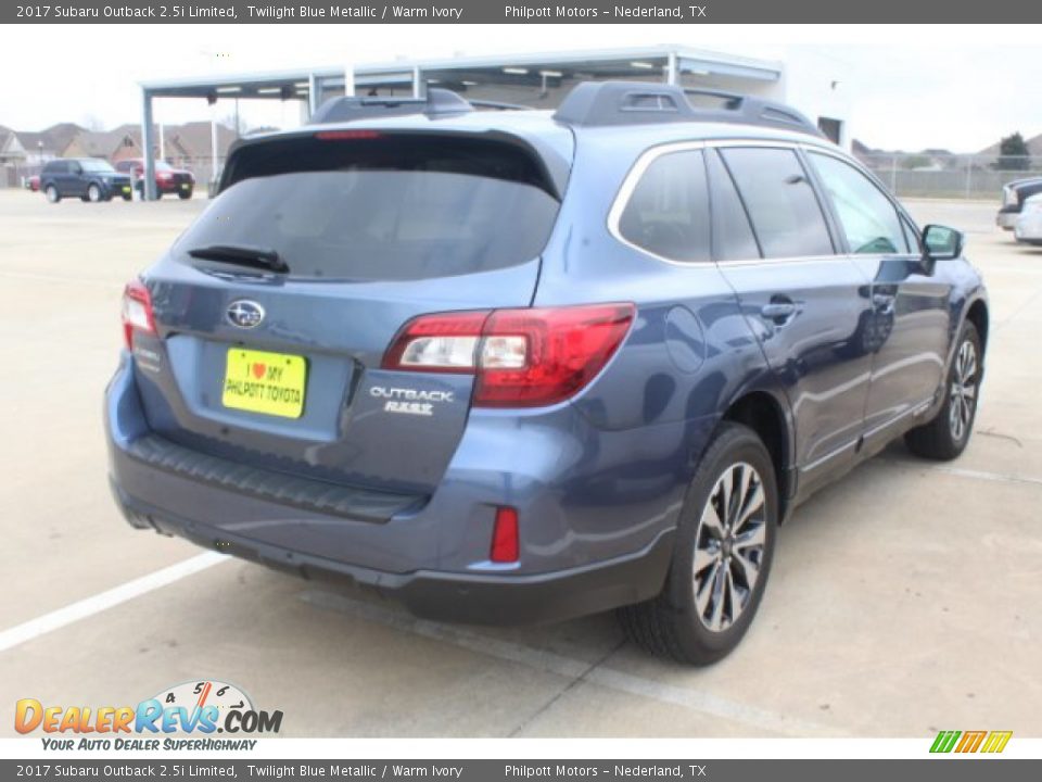 2017 Subaru Outback 2.5i Limited Twilight Blue Metallic / Warm Ivory Photo #8