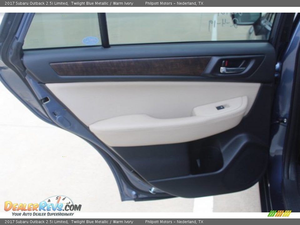 2017 Subaru Outback 2.5i Limited Twilight Blue Metallic / Warm Ivory Photo #17