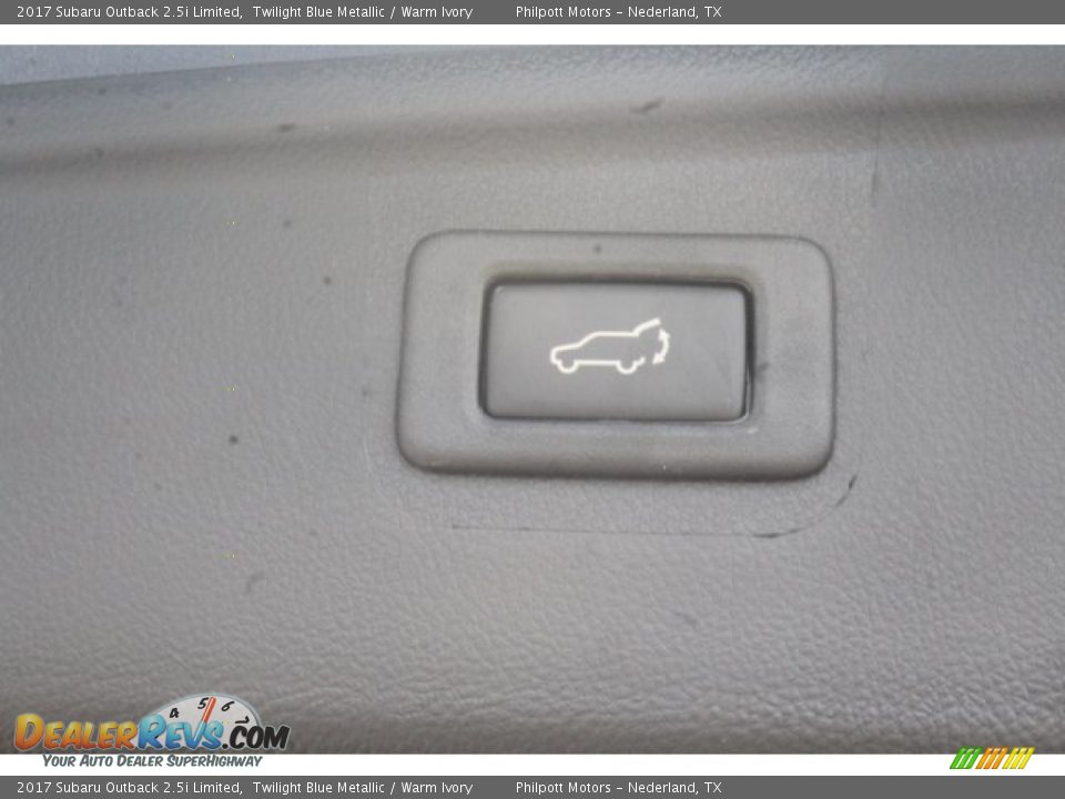 2017 Subaru Outback 2.5i Limited Twilight Blue Metallic / Warm Ivory Photo #22