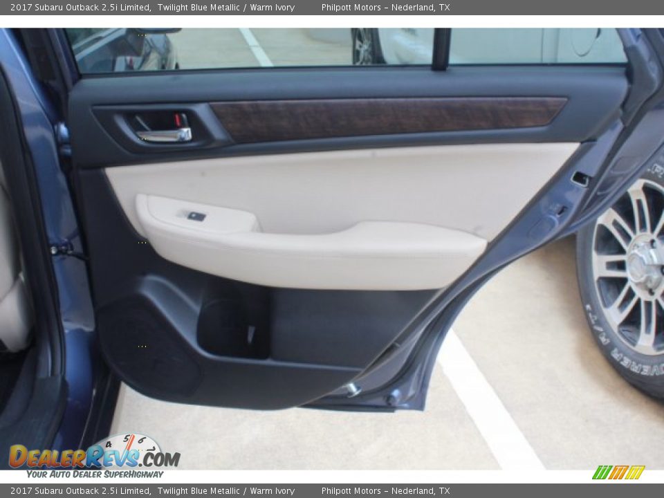 2017 Subaru Outback 2.5i Limited Twilight Blue Metallic / Warm Ivory Photo #23