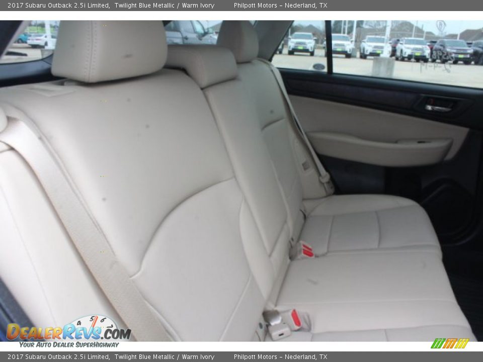 2017 Subaru Outback 2.5i Limited Twilight Blue Metallic / Warm Ivory Photo #24