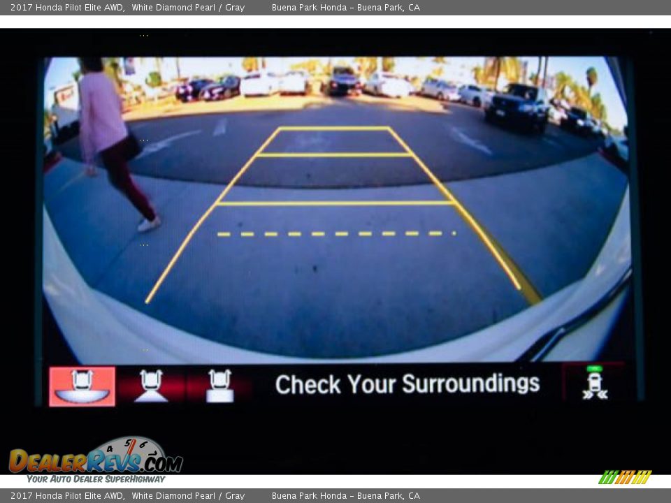 2017 Honda Pilot Elite AWD White Diamond Pearl / Gray Photo #30