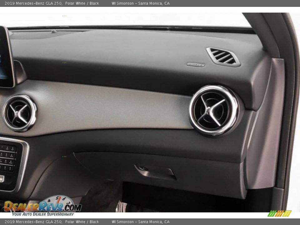 2019 Mercedes-Benz GLA 250 Polar White / Black Photo #29