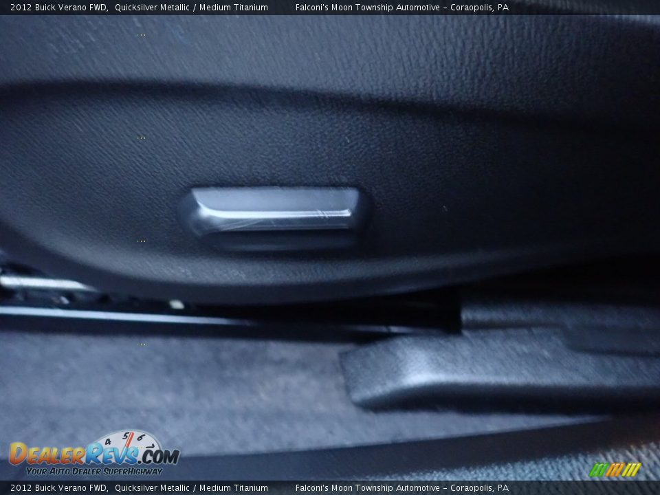 2012 Buick Verano FWD Quicksilver Metallic / Medium Titanium Photo #20