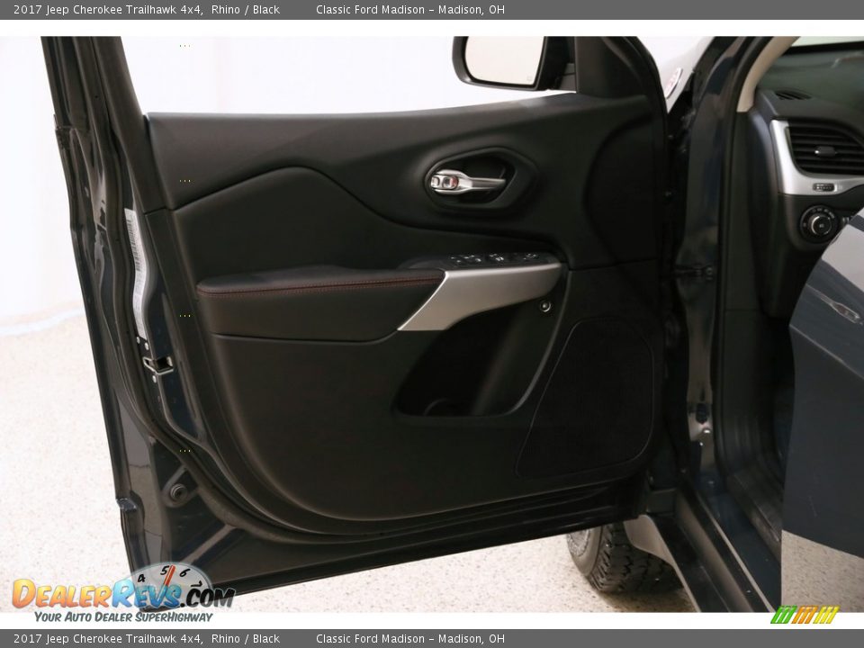 2017 Jeep Cherokee Trailhawk 4x4 Rhino / Black Photo #4