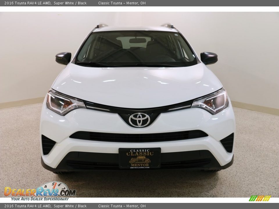 2016 Toyota RAV4 LE AWD Super White / Black Photo #2