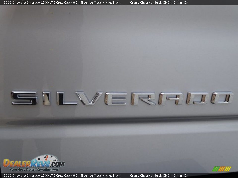2019 Chevrolet Silverado 1500 LTZ Crew Cab 4WD Silver Ice Metallic / Jet Black Photo #3