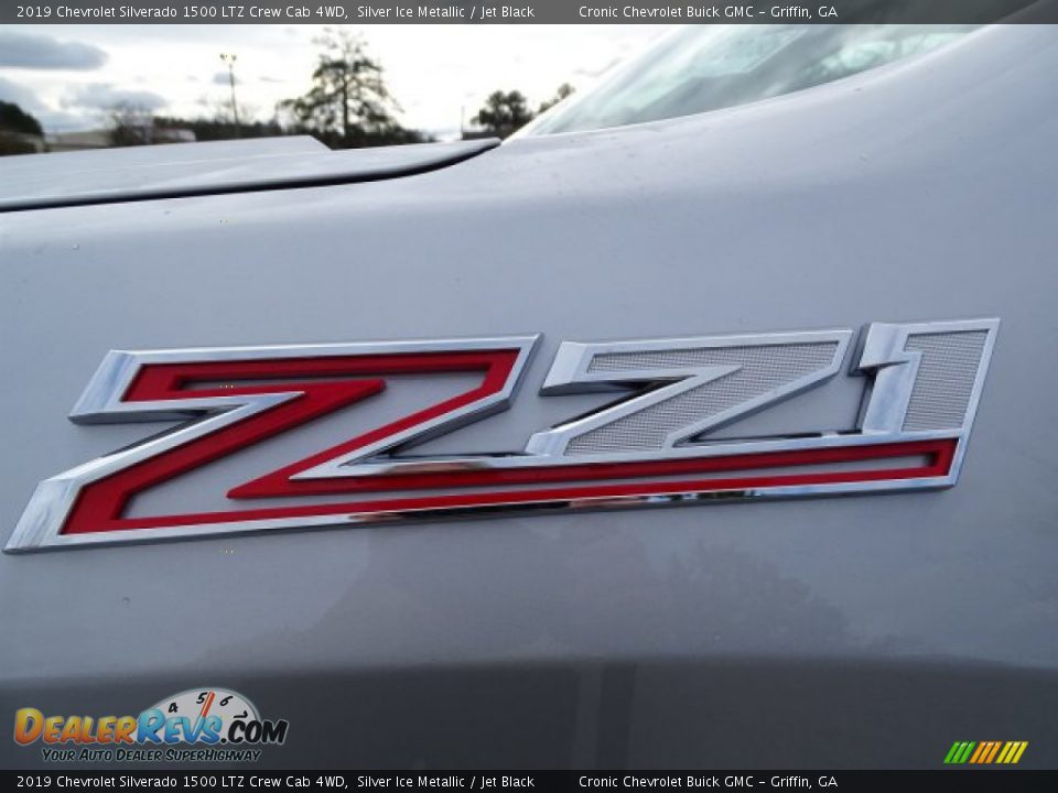 2019 Chevrolet Silverado 1500 LTZ Crew Cab 4WD Silver Ice Metallic / Jet Black Photo #35