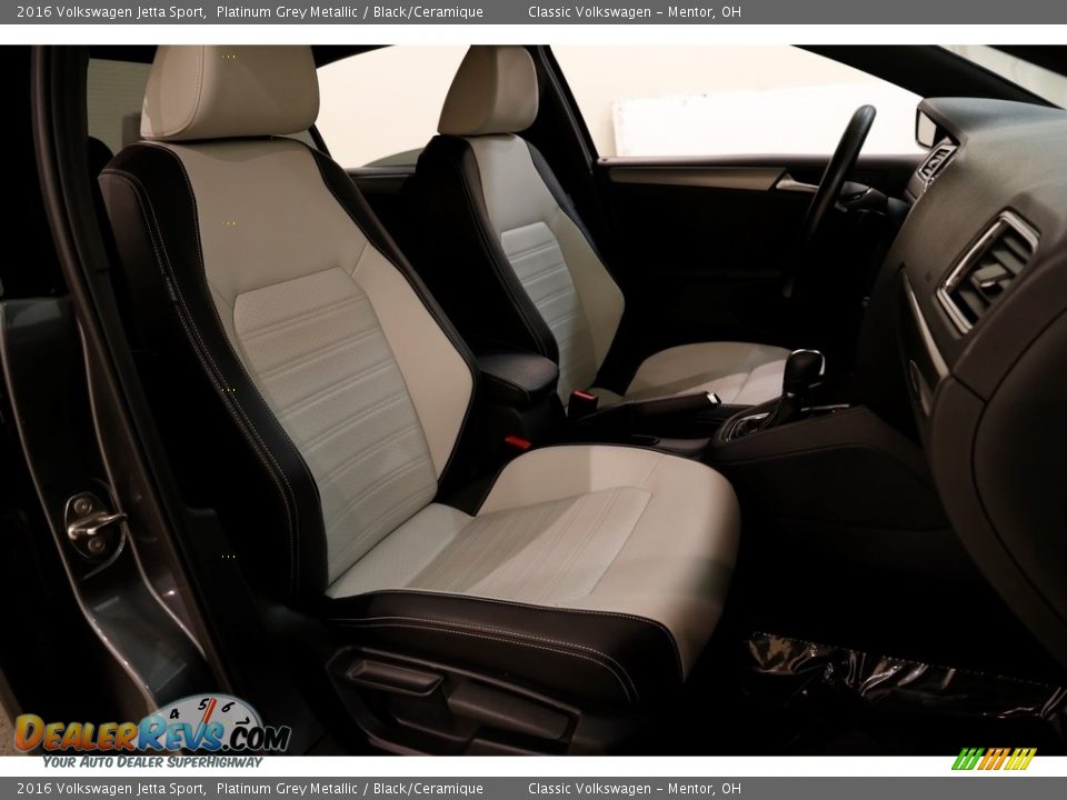 Black/Ceramique Interior - 2016 Volkswagen Jetta Sport Photo #15