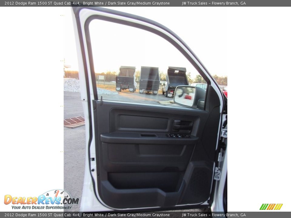 2012 Dodge Ram 1500 ST Quad Cab 4x4 Bright White / Dark Slate Gray/Medium Graystone Photo #13