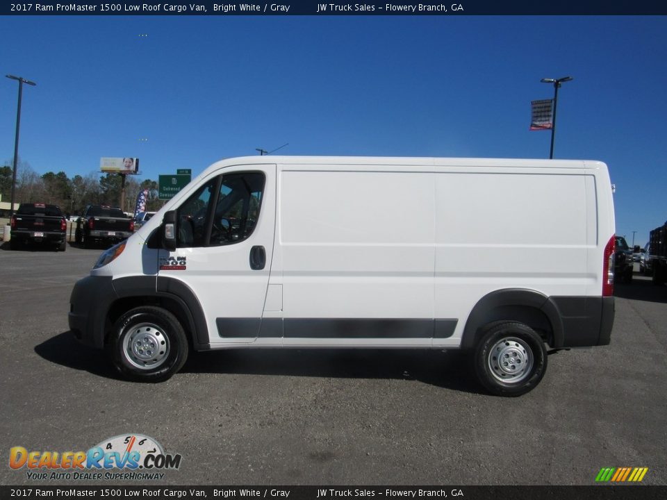 2017 Ram ProMaster 1500 Low Roof Cargo Van Bright White / Gray Photo #2