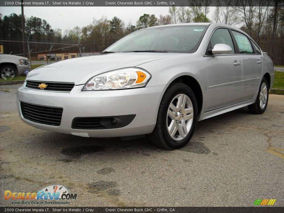 2009 Chevrolet Impala LT Silver Ice Metallic / Gray Photo #2