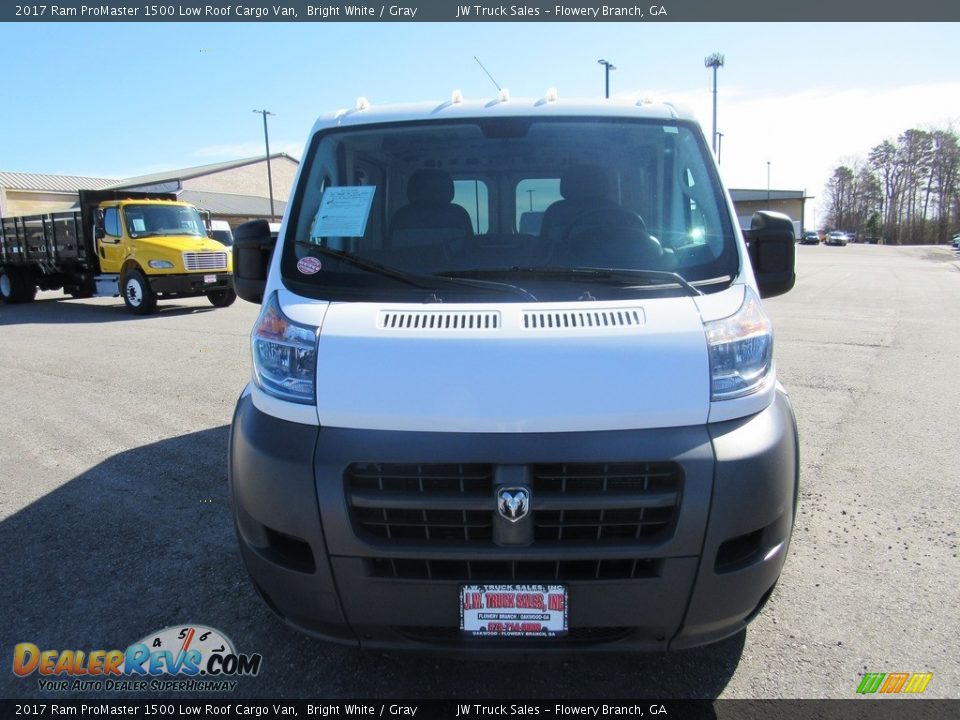 2017 Ram ProMaster 1500 Low Roof Cargo Van Bright White / Gray Photo #8