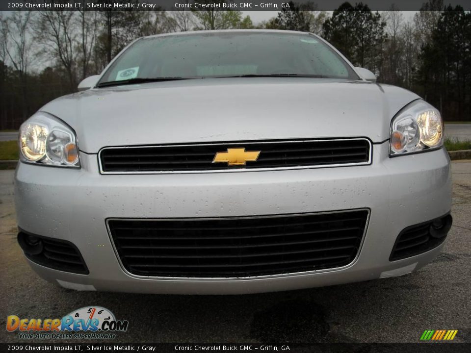 2009 Chevrolet Impala LT Silver Ice Metallic / Gray Photo #3