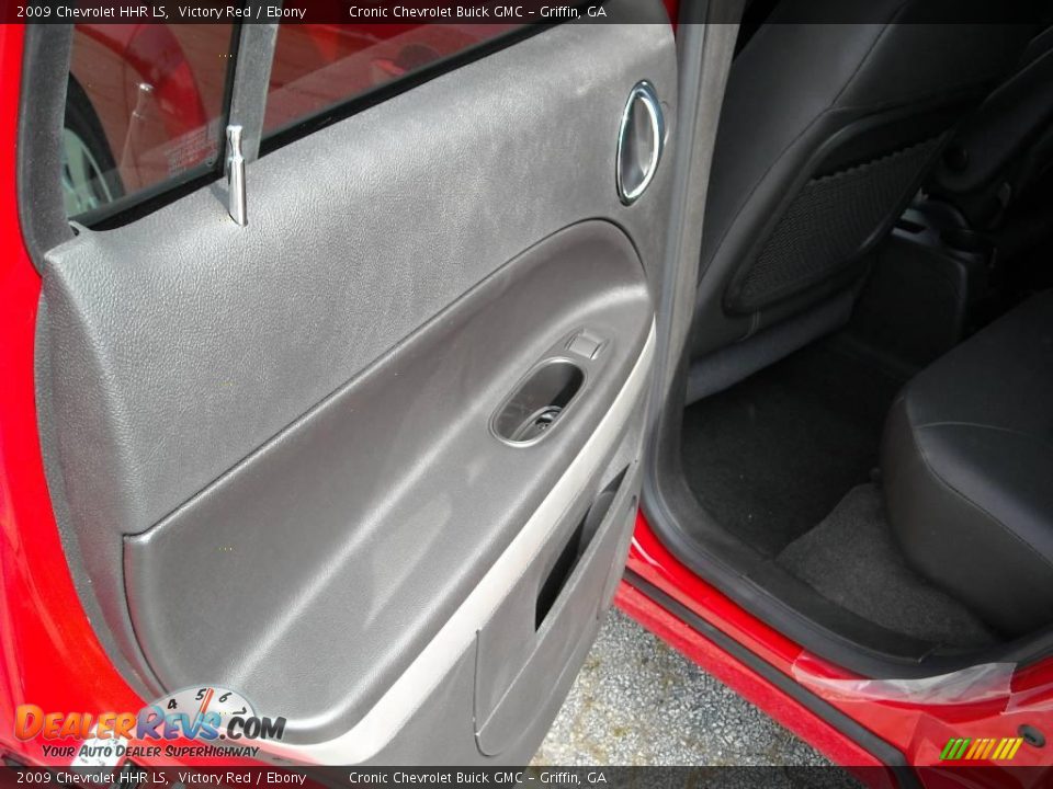 2009 Chevrolet HHR LS Victory Red / Ebony Photo #15