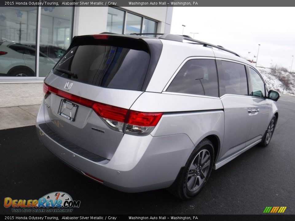 2015 Honda Odyssey Touring Alabaster Silver Metallic / Gray Photo #9