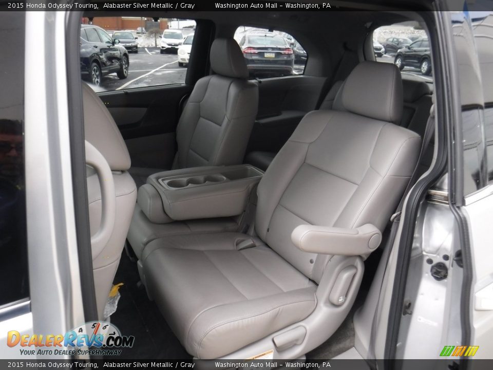 2015 Honda Odyssey Touring Alabaster Silver Metallic / Gray Photo #25