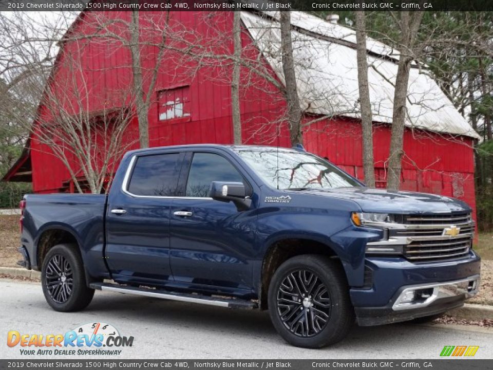Front 3/4 View of 2019 Chevrolet Silverado 1500 High Country Crew Cab 4WD Photo #1