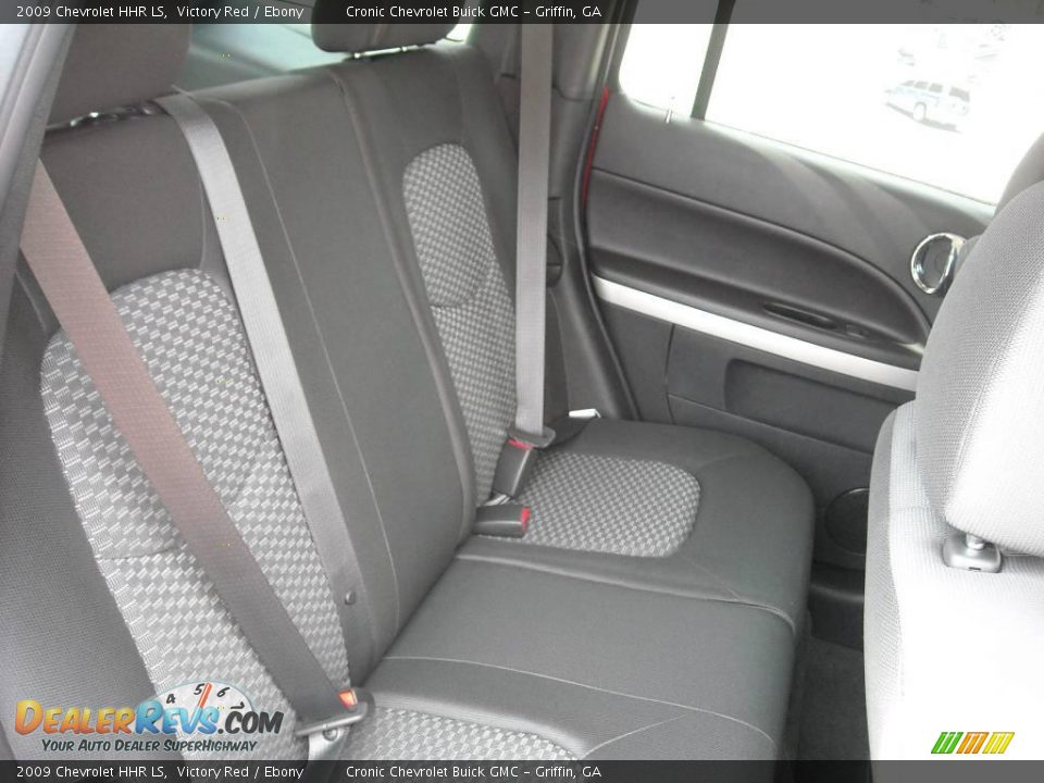 2009 Chevrolet HHR LS Victory Red / Ebony Photo #19