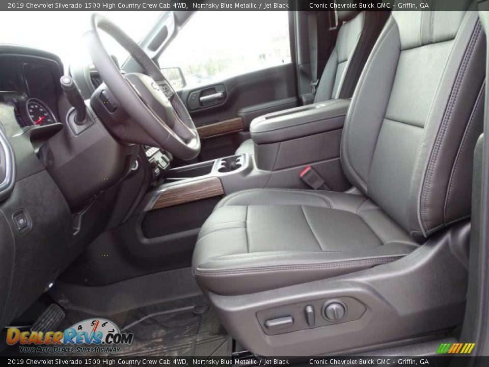 Front Seat of 2019 Chevrolet Silverado 1500 High Country Crew Cab 4WD Photo #11