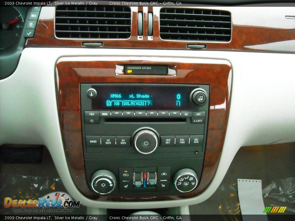 2009 Chevrolet Impala LT Silver Ice Metallic / Gray Photo #21