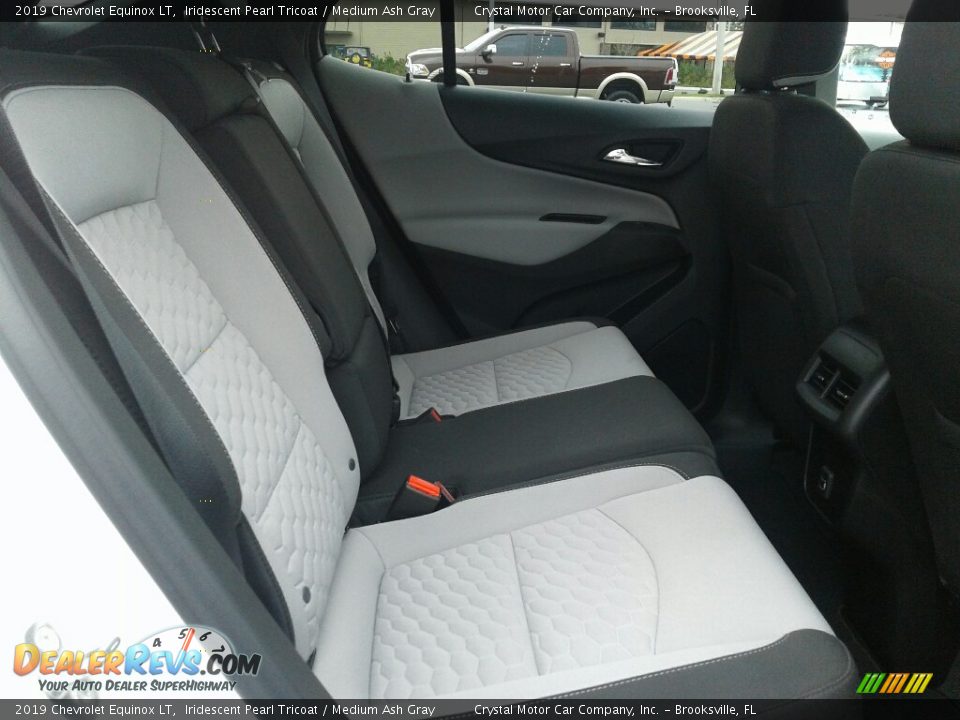 2019 Chevrolet Equinox LT Iridescent Pearl Tricoat / Medium Ash Gray Photo #11